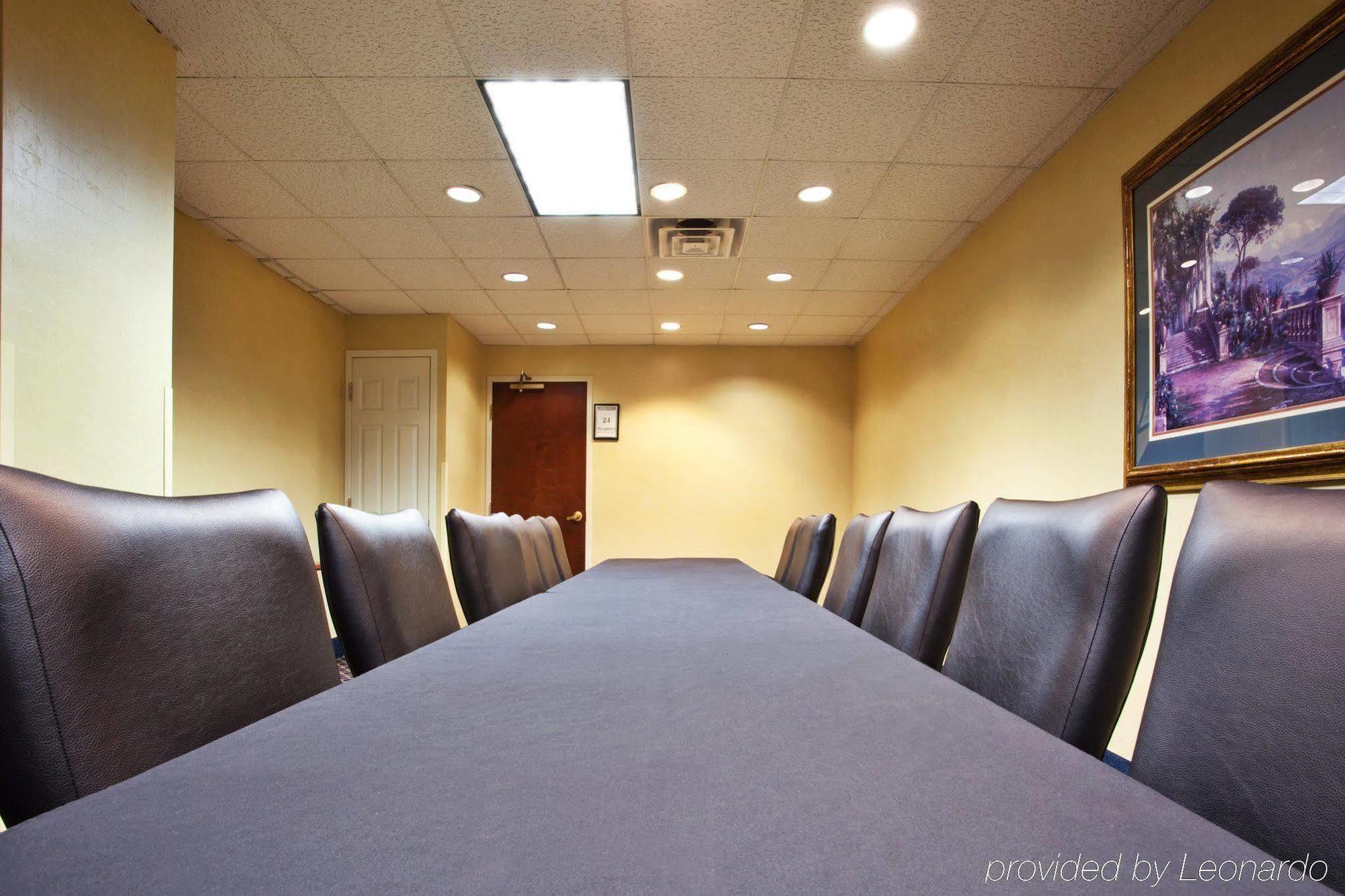 Holiday Inn Hotel And Suites Peachtree City By Ihg Exterior foto